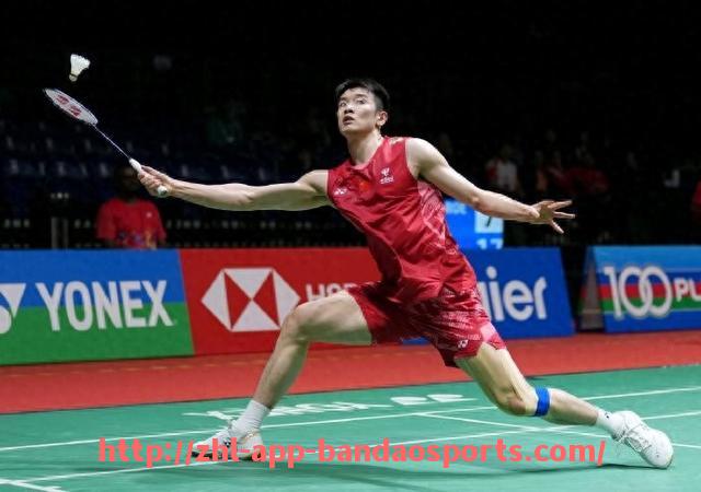 半岛体育app-黑白棋局中的红蓝纽带：2022赛季意甲俱乐部之间的联系与博弈分析